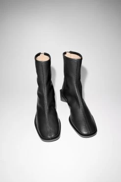 Acne Studios Logo Ankle Boots -Acne Studios 0313 AX0 C