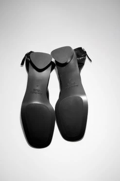 Acne Studios Logo Ankle Boots -Acne Studios 0313 AX0 D