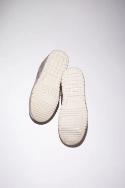 Acne Studios Low Top Leather Sneakers -Acne Studios 0572 DBA D