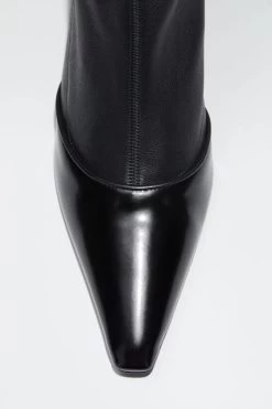 Acne Studios Leather Heeled Boots 11 Acne Studios Leather Heeled Boots -Acne Studios 0620 900 E