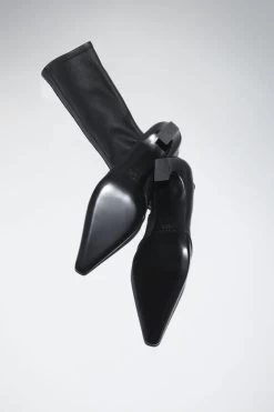 Acne Studios Leather Heeled Boots 12 Acne Studios Leather Heeled Boots -Acne Studios 0620 900 F