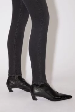 Acne Studios Skinny Fit Jeans - Climb -Acne Studios A00319 AJC E