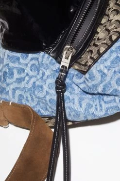 Acne Studios Shoulder Bag -Acne Studios A10272 CQG F