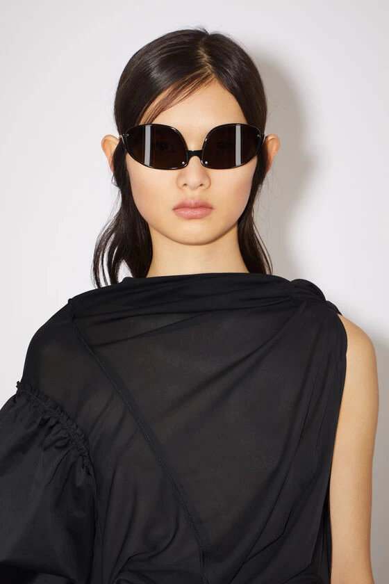Acne Studios Asymmetric Knotted Scarf Dress 7 Acne Studios Asymmetric Knotted Scarf Dress – Image 5