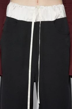Acne Studios Leather Trousers -Acne Studios AK0548 900 D