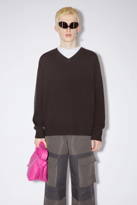 Acne Studios V-neck Wool Cashmere Jumper 3 Acne Studios V-neck Wool Cashmere Jumper