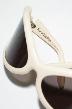 Acne Studios Acetate Sunglasses -Acne Studios C30046 J83 F