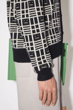Acne Studios Knit Cardigan -Acne Studios C60065 900 C
