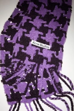 Acne Studios Houndstooth Scarf -Acne Studios CA0153 AMP D