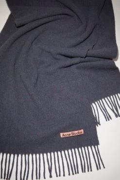 Acne Studios Fringe Wool Scarf - Narrow -Acne Studios CA0210 AZS D