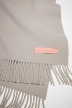 Acne Studios Rich Wool Fringe Scarf - Narrow -Acne Studios CA0215 CYW D