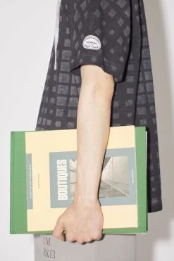 Acne Studios Logo T-shirt -Acne Studios CL0178 900 C