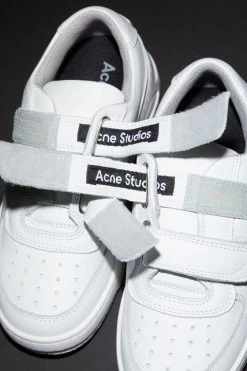 Acne Studios Velcro Strap Sneakers 7 Acne Studios Velcro Strap Sneakers -Acne Studios DD0005 100 C